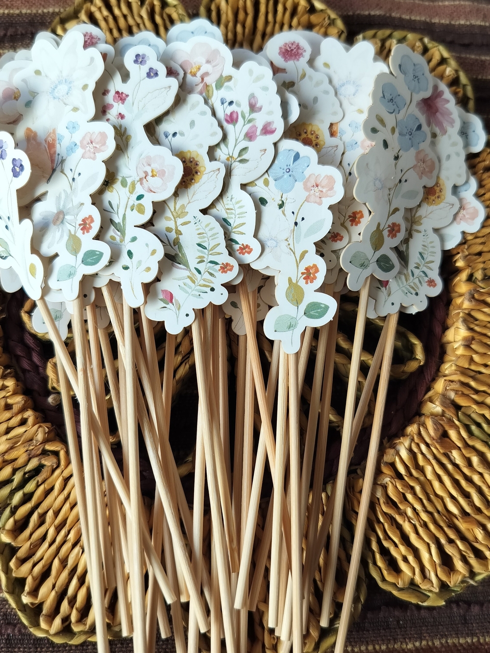 Wildflower Cupcakes / Appetizer Picks - Assorted Pastel Flower Stakes 32 Count